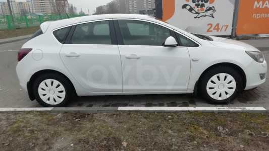 Opel Astra J