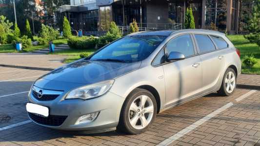 Opel Astra J