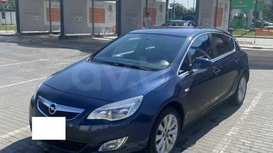 Opel Astra J