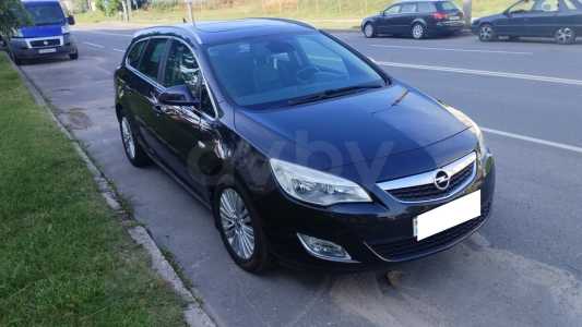 Opel Astra J