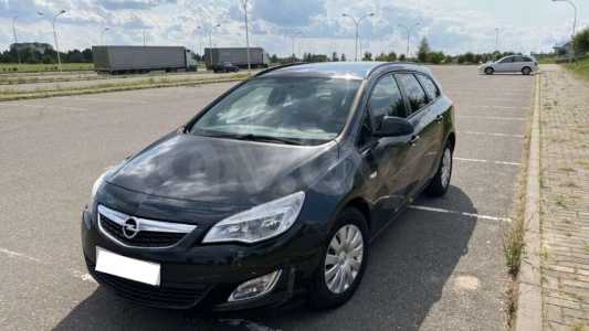 Opel Astra J