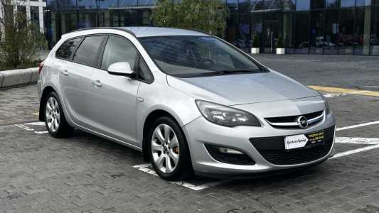 Opel Astra J