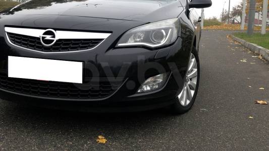 Opel Astra J