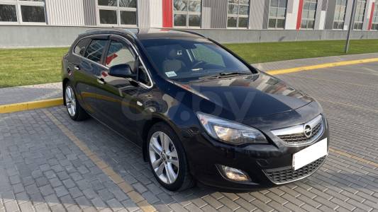 Opel Astra J