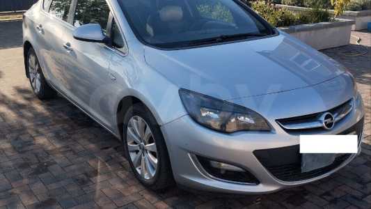 Opel Astra J Рестайлинг