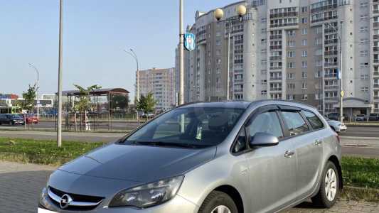 Opel Astra J Рестайлинг