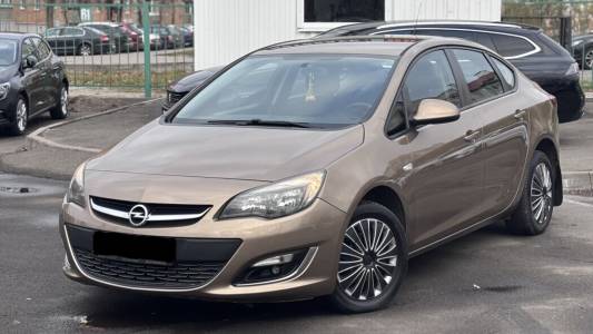 Opel Astra J Рестайлинг