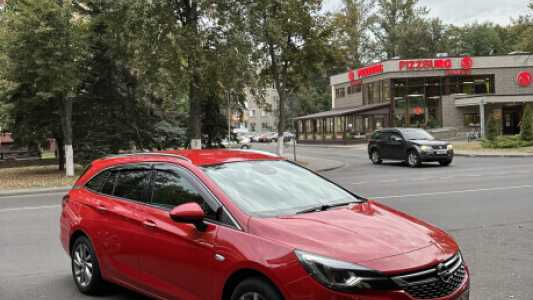 Opel Astra K, 2019, пробег 210000 км