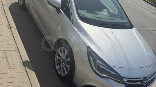Opel Astra K