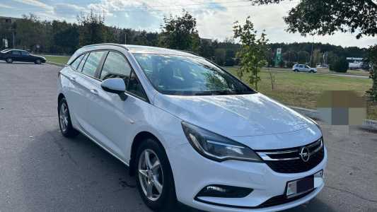 Opel Astra K