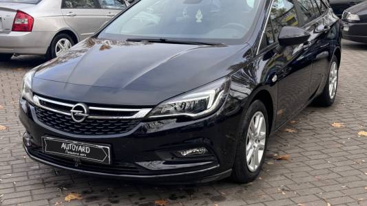 Opel Astra K