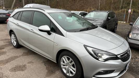 Opel Astra K