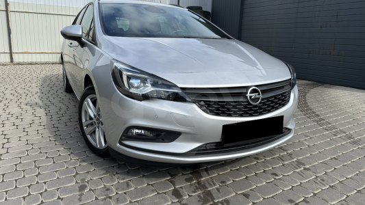 Opel Astra K