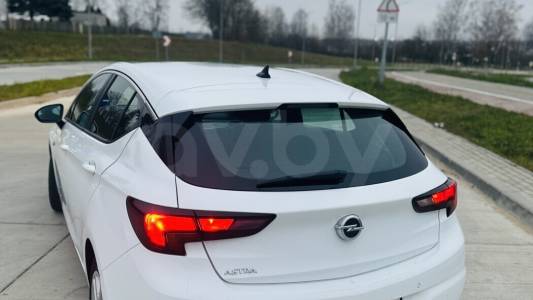 Opel Astra K