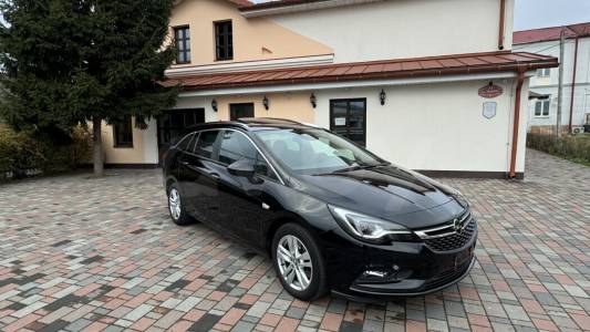 Opel Astra K