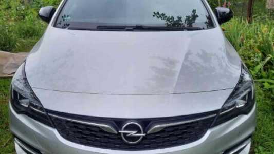 Opel Astra K Рестайлинг, 2020, пробег 104939 км Opel Astra K Рестайлинг, 2020, пробег 104939 км