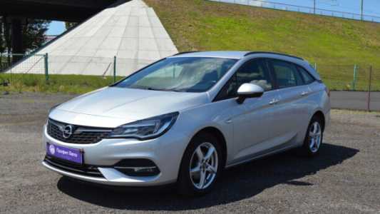 Opel Astra K Рестайлинг, 2020, пробег 135000 км Opel Astra K Рестайлинг, 2020, пробег 135000 км