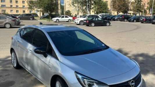 Opel Astra K Рестайлинг, 2021, пробег 94000 км Opel Astra K Рестайлинг, 2021, пробег 94000 км