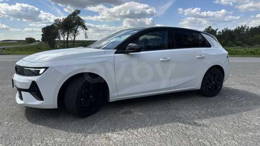 Opel Astra L