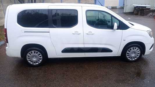 Opel Combo E