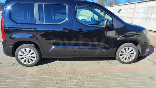 Opel Combo E