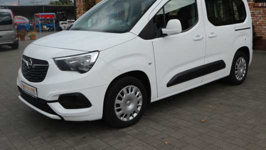 Opel Combo E