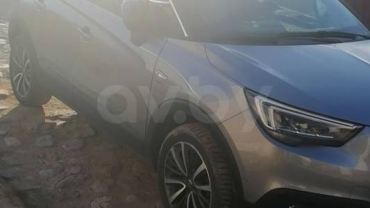 Opel Crossland X I