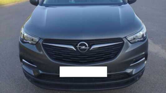 Opel Grandland X I, 2019, пробег 167308 км Opel Grandland X I, 2019, пробег 167308 км