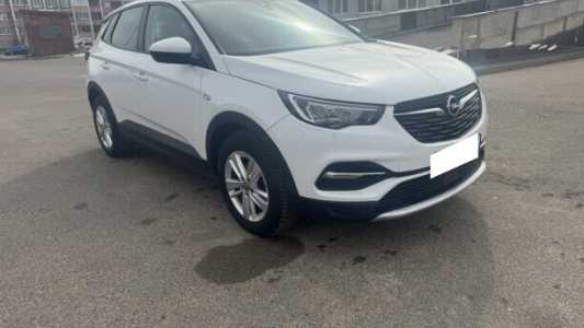 Opel Grandland X I, 2021, пробег 165000 км Opel Grandland X I, 2021, пробег 165000 км