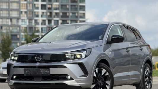 Opel Grandland X I Рестайлинг, 2022, пробег 126950 км Opel Grandland X I Рестайлинг, 2022, пробег 126950 км