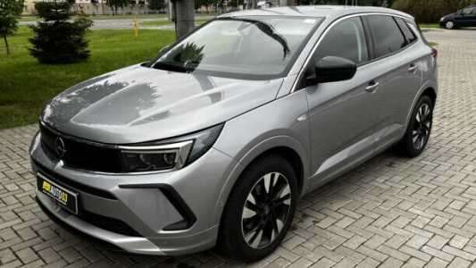 Opel Grandland X I Рестайлинг, 2022, пробег 170000 км Opel Grandland X I Рестайлинг, 2022, пробег 170000 км