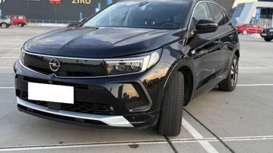 Opel Grandland X I Рестайлинг, 2022, пробег 179000 км Opel Grandland X I Рестайлинг, 2022, пробег 179000 км