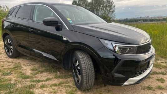 Opel Grandland X I Рестайлинг, 2022, пробег 179000 км Opel Grandland X I Рестайлинг, 2022, пробег 179000 км