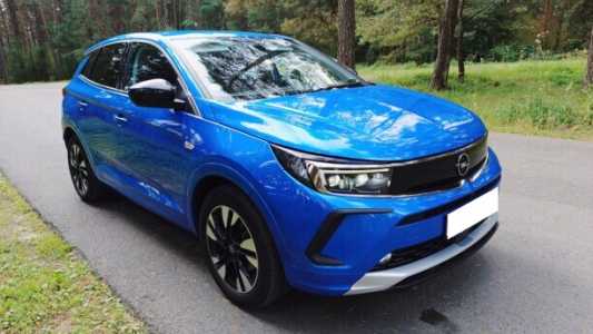 Opel Grandland X I Рестайлинг, 2022, пробег 190000 км Opel Grandland X I Рестайлинг, 2022, пробег 190000 км