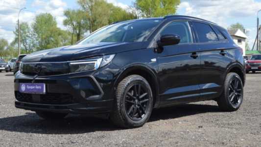 Opel Grandland X I Рестайлинг, 2022, пробег 194000 км Opel Grandland X I Рестайлинг, 2022, пробег 194000 км
