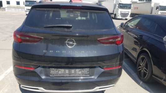 Opel Grandland X I Рестайлинг, 2023, пробег 11100 км Opel Grandland X I Рестайлинг, 2023, пробег 11100 км