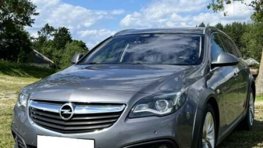 Opel Insignia I Рестайлинг, 2016, пробег 245000 км Opel Insignia I Рестайлинг, 2016, пробег 245000 км