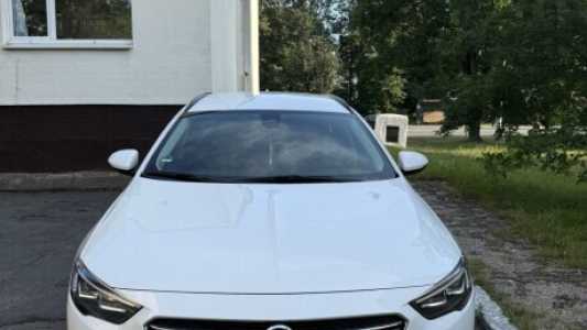 Opel Insignia II, 2017, пробег 200000 км