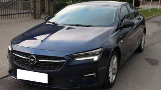 Opel Insignia II Рестайлинг, 2020, пробег 147000 км Opel Insignia II Рестайлинг, 2020, пробег 147000 км