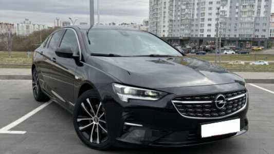 Opel Insignia II Рестайлинг, 2020, пробег 77800 км Opel Insignia II Рестайлинг, 2020, пробег 77800 км