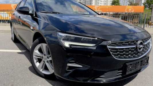 Opel Insignia II Рестайлинг, 2021, пробег 142000 км Opel Insignia II Рестайлинг, 2021, пробег 142000 км