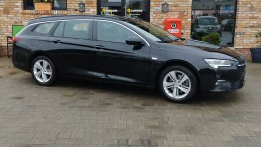 Opel Insignia II Рестайлинг, 2021, пробег 149206 км Opel Insignia II Рестайлинг, 2021, пробег 149206 км
