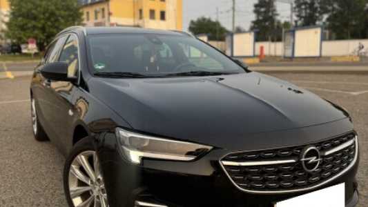 Opel Insignia II Рестайлинг, 2021, пробег 254000 км Opel Insignia II Рестайлинг, 2021, пробег 254000 км