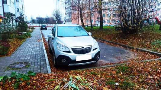 Opel Mokka I