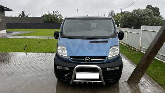 Opel Vivaro I