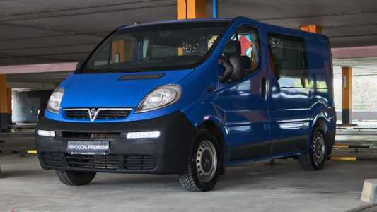 Opel Vivaro I