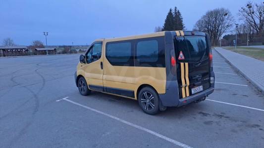 Opel Vivaro I