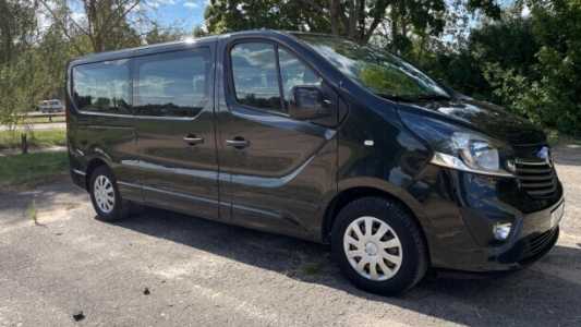 Opel Vivaro II, 2016, пробег 246194 км Opel Vivaro II, 2016, пробег 246194 км