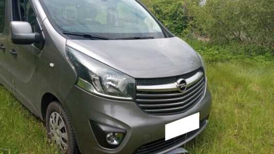 Opel Vivaro II, 2018, пробег 178318 км Opel Vivaro II, 2018, пробег 178318 км