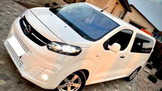 Opel Vivaro III